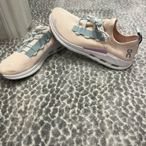 On cloud running shoes!!